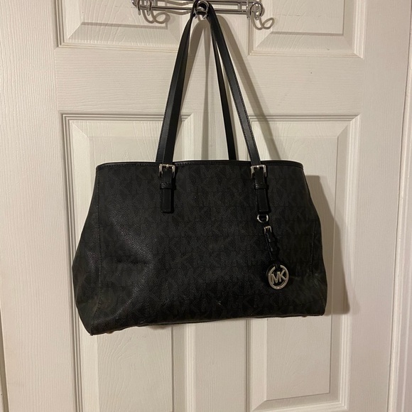 Michael Kors Handbags - Michael Kors Black Monogram Tote
Preloved condition